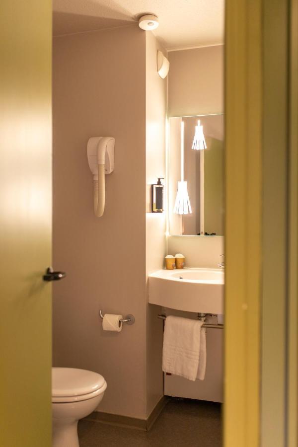 Ibis Styles St Etienne - Gare Chateaucreux Saint-Etienne  Exterior foto